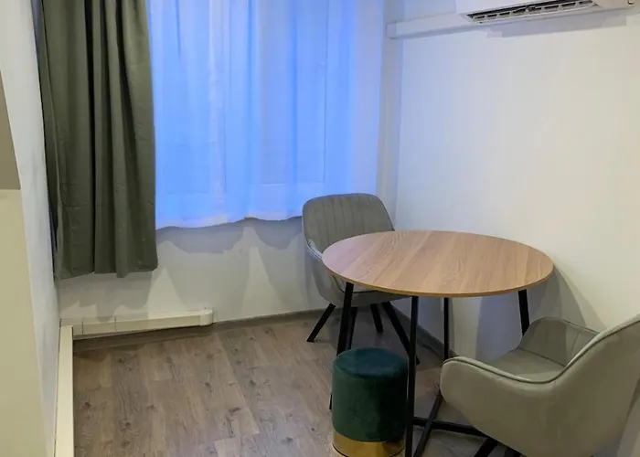 Cozy Downtown 2 Twin Or 1 Double Bed *